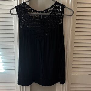Old Navy Black Sleeveless Lace Blouse